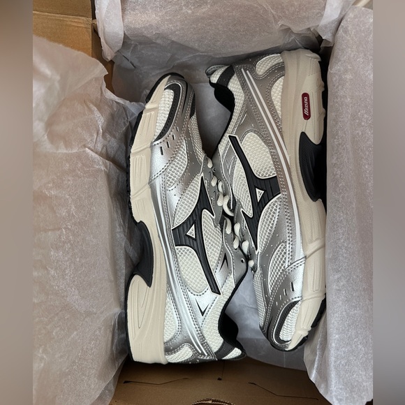 Mizuno MXR - Picture 7 of 8